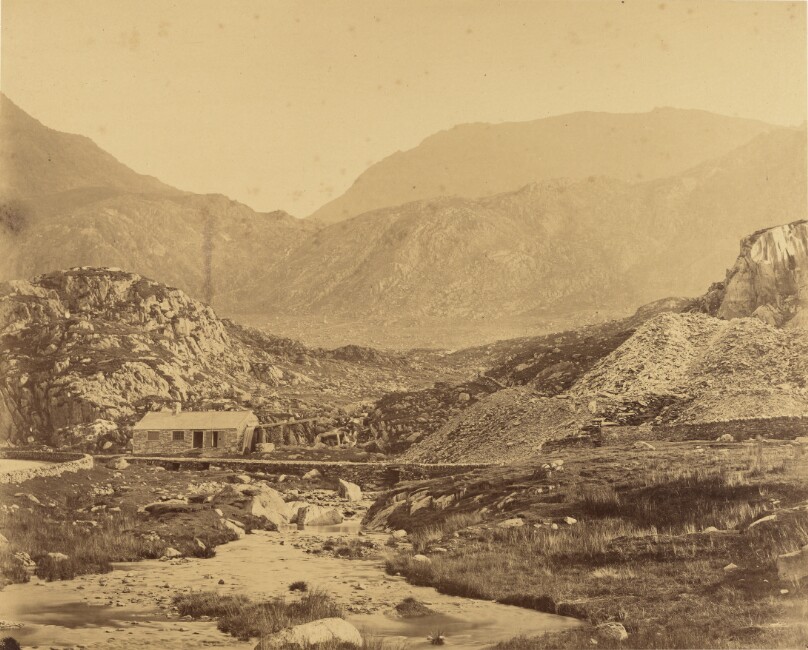 [View of mountains at the foot of Lake Ogwen]