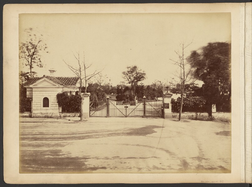 [Entrance to the Public Garden, Shanghai]