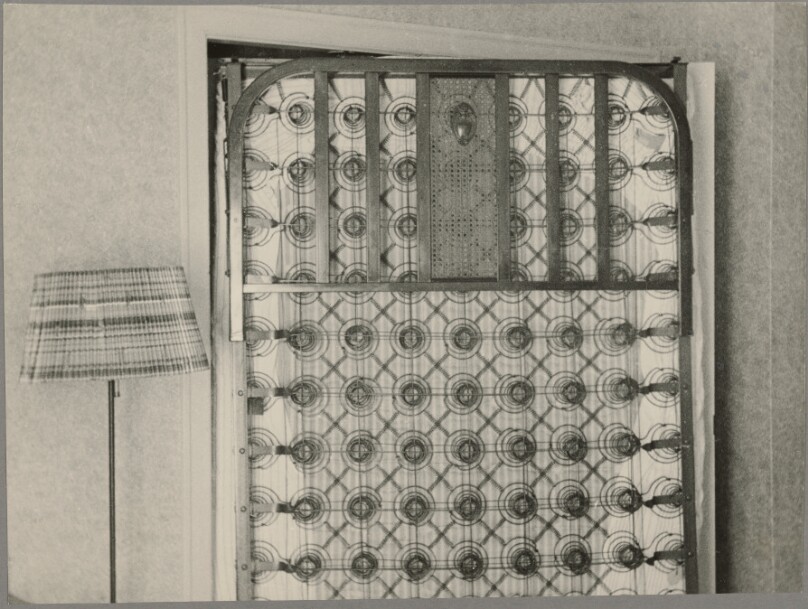 [Murphy Bed]