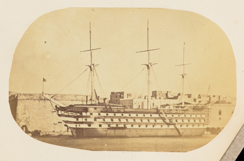 [Boat]