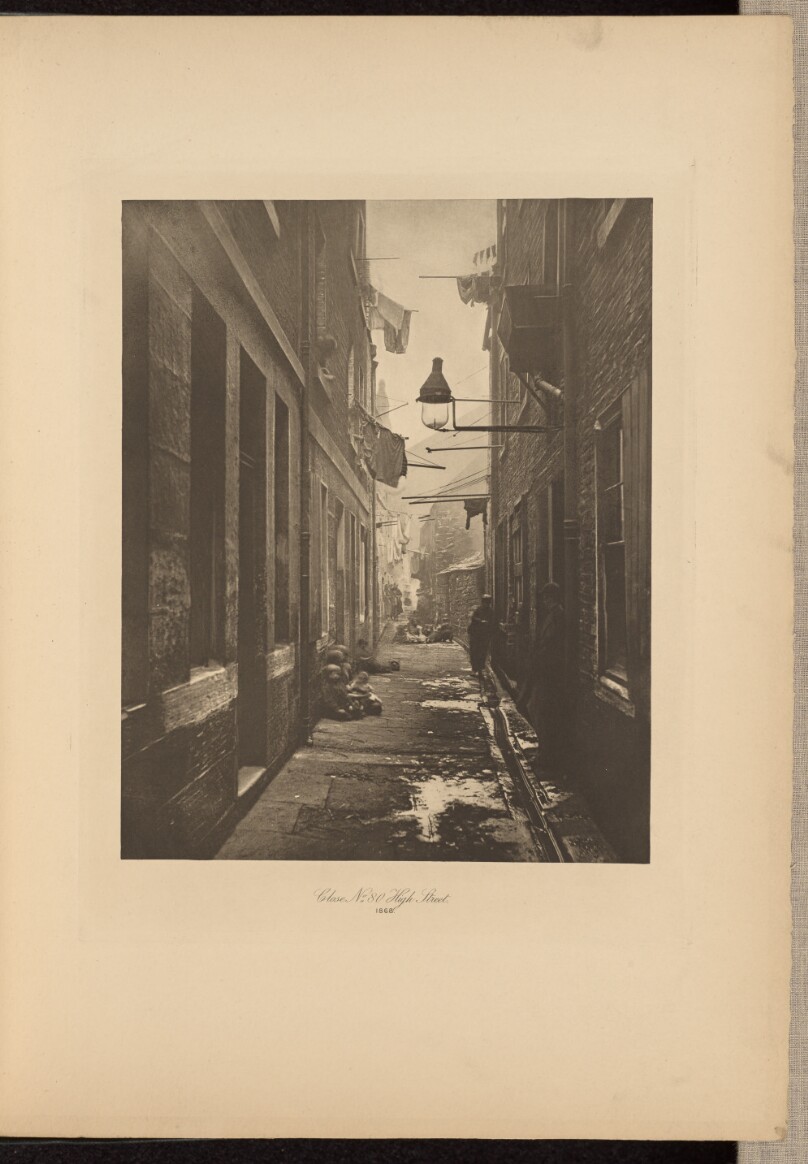 Close No. 80 High Street