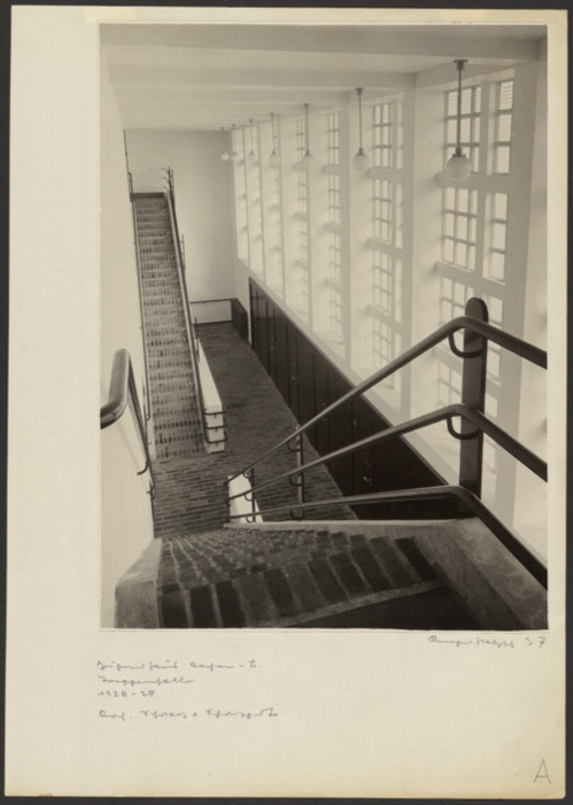 Jugendhaus Aachen, Treppenhalle