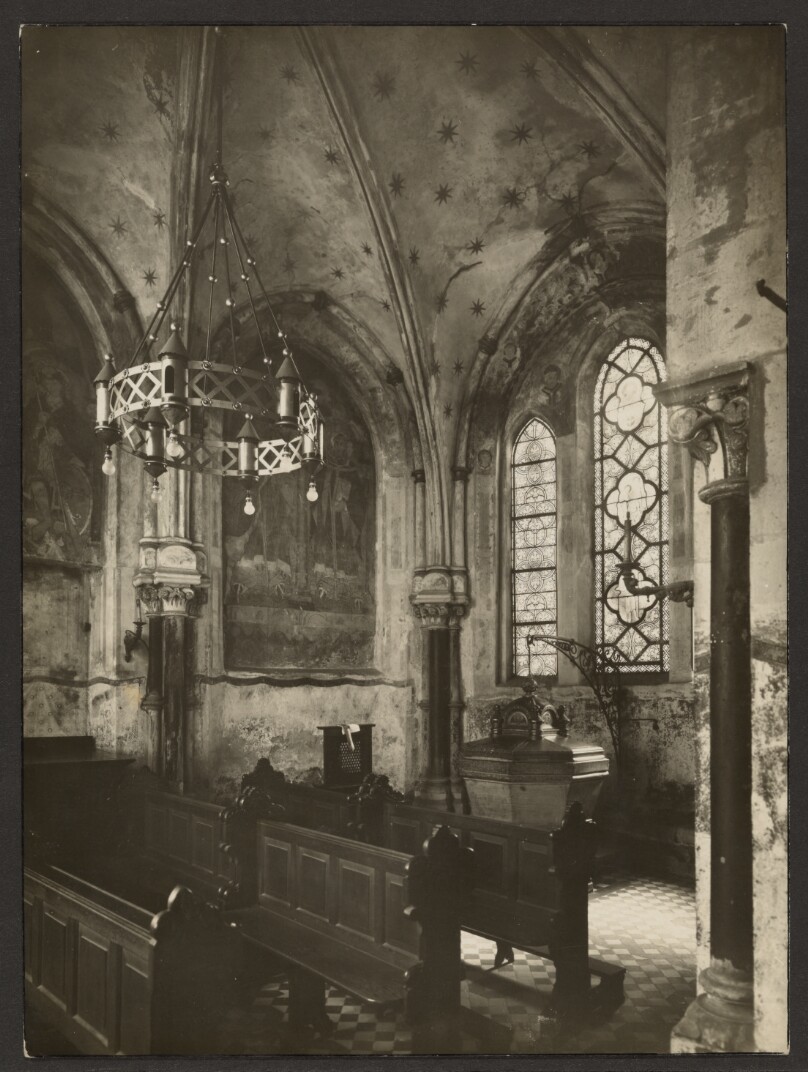 [Baptismal chapel of St. Gereon (Taufkapelle von St. Gereon)].