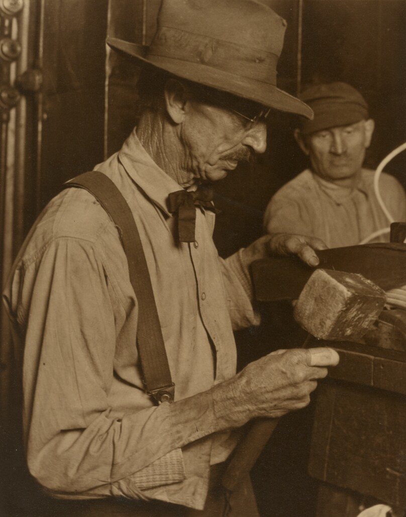 [Furniture Factory Worker or Printer?]