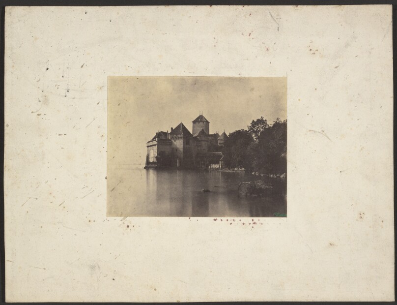 [House on edge of lake]