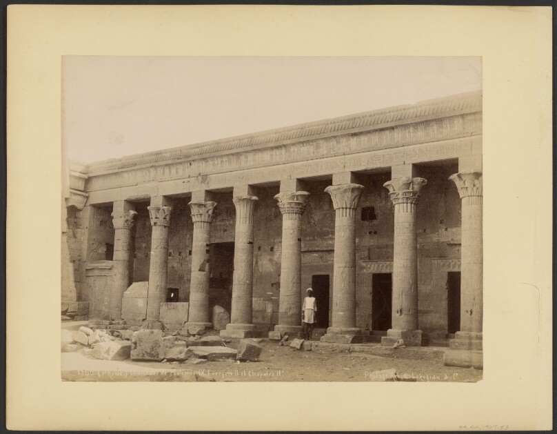 Philae, Colonnade de Ptolemee (X. Evergete II et Celopatre II)