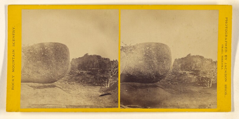 [Detail of a large boulder]