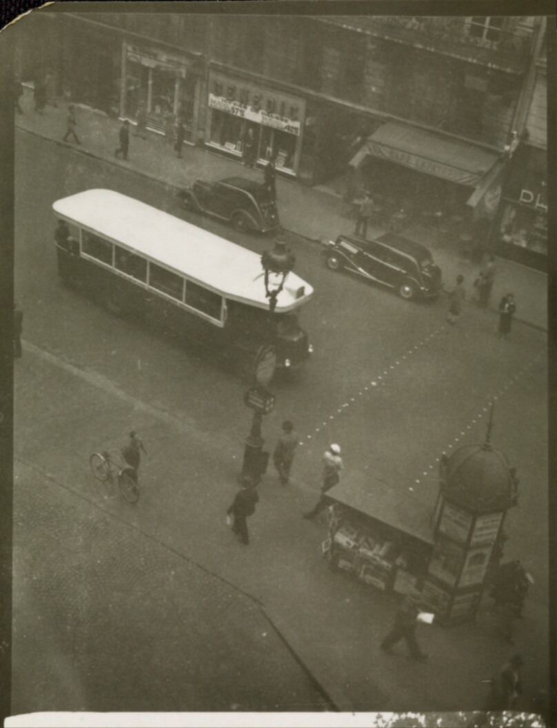 [Street Crossing, Paris]