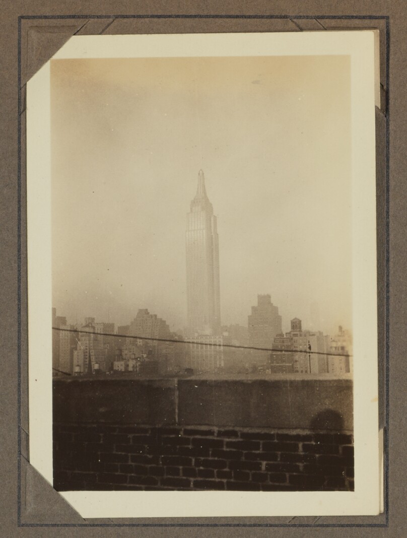 [Empire State Building, New York]