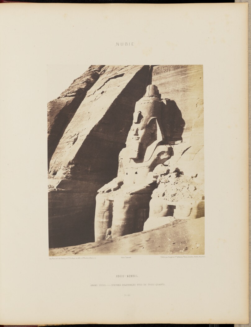 Abou-Sembil. Grand Spéos - Statues Colossales Vues de Trois-Quarts