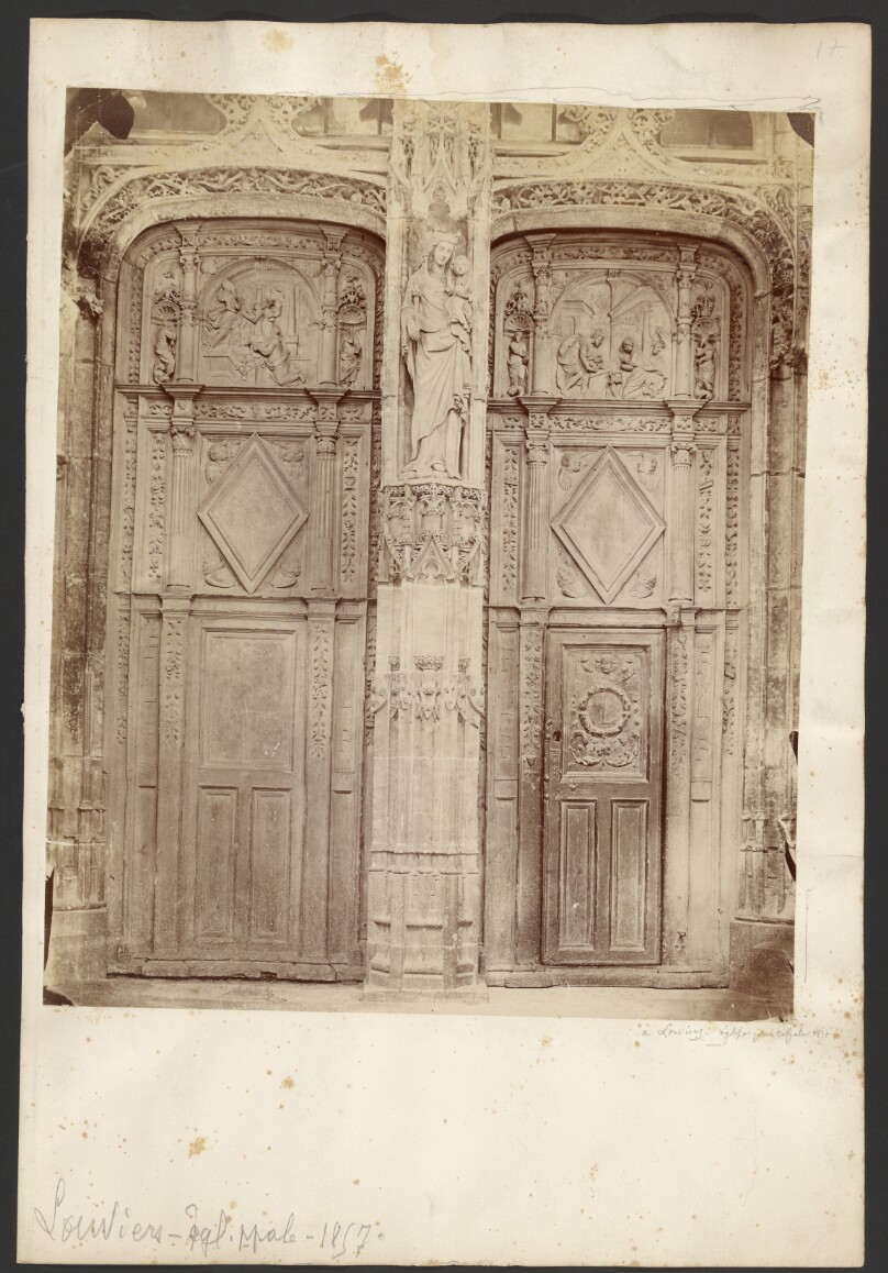 [Church of Notre-Dame de Louviers]