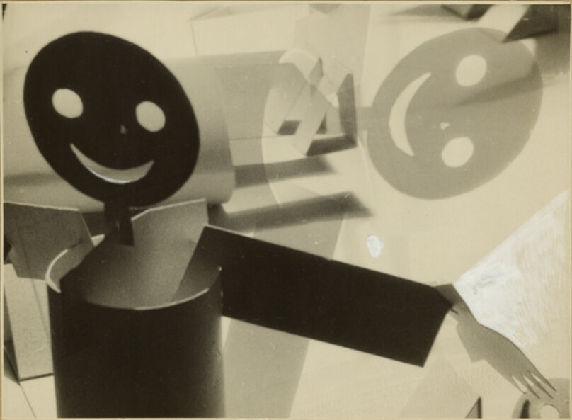 [Paper figure and shadow, illustration for Samozveri]