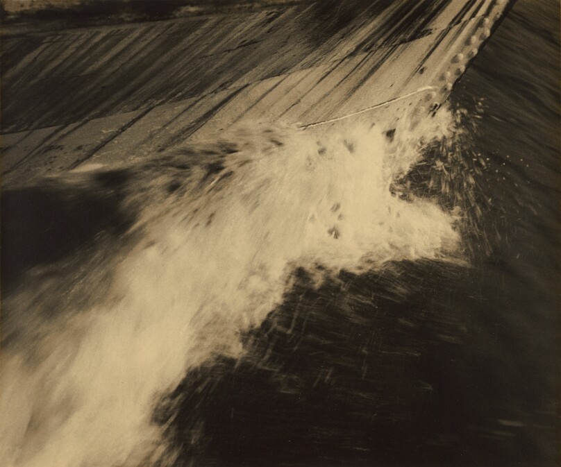 Moving Photograph