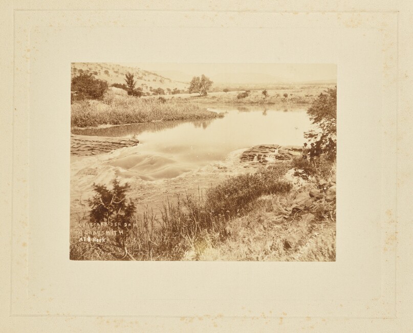 Doorbraak der dam by Ladysmith