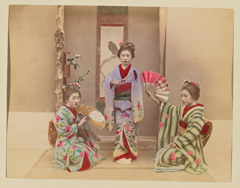 Dancing Girls