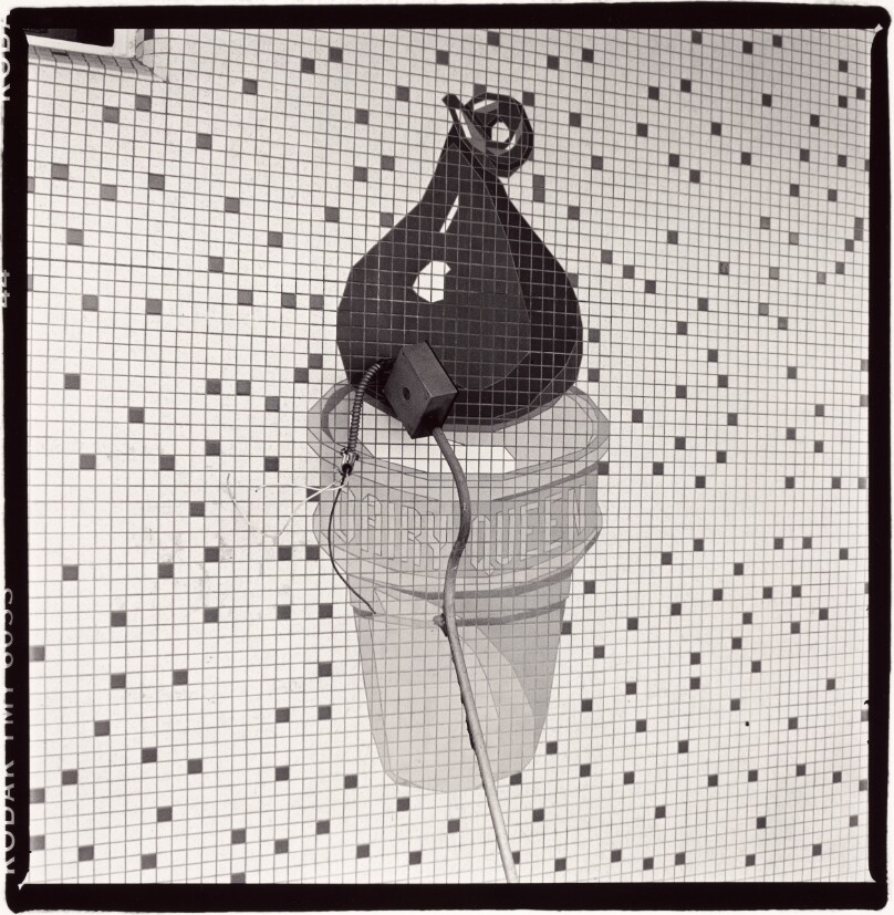 Ceramic Ice Cream Cone Sign, Illinois
