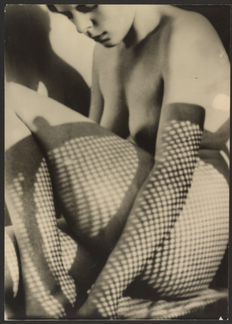 Shin and Shadow - Nude
