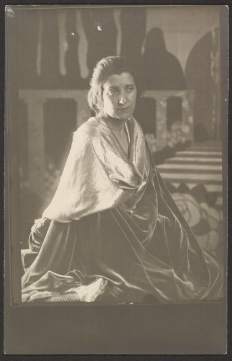 [Madame Nijinski]