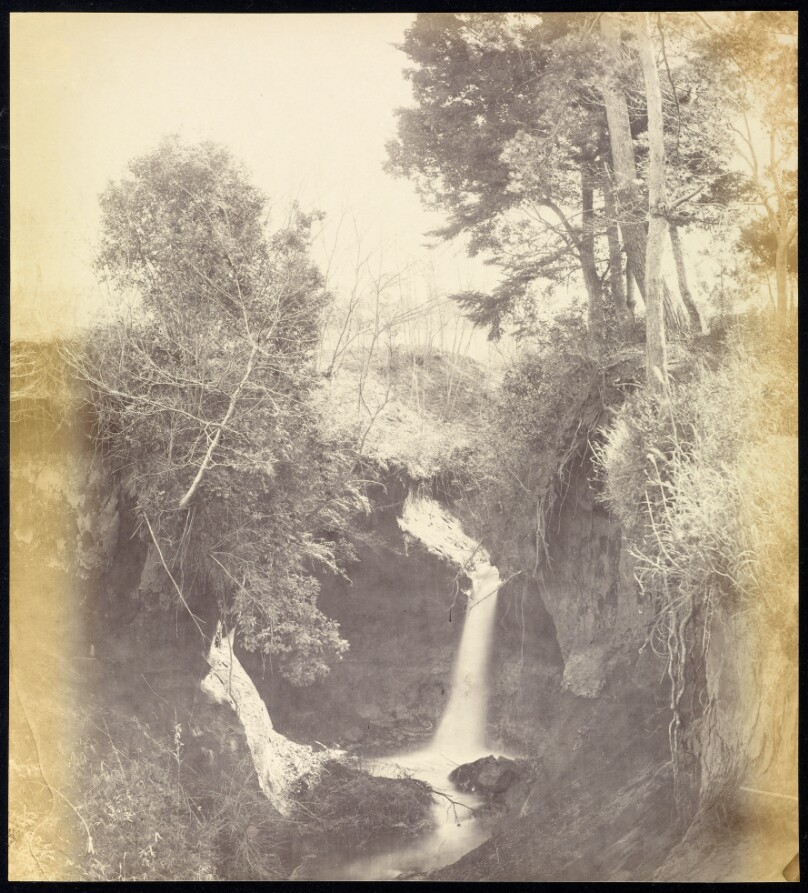 The Cascade of Jiu-Ni-So