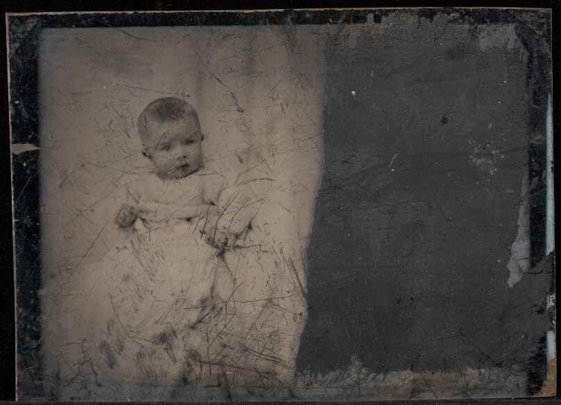 [Portrait of a baby]