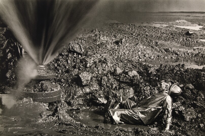 [Firefighter, Oil Wells, Kuwait]