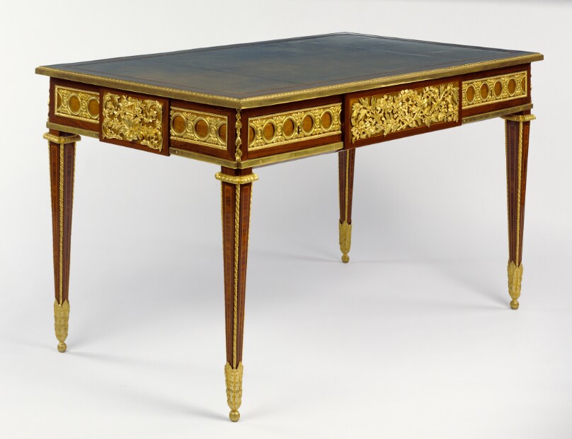 Bureau Plat