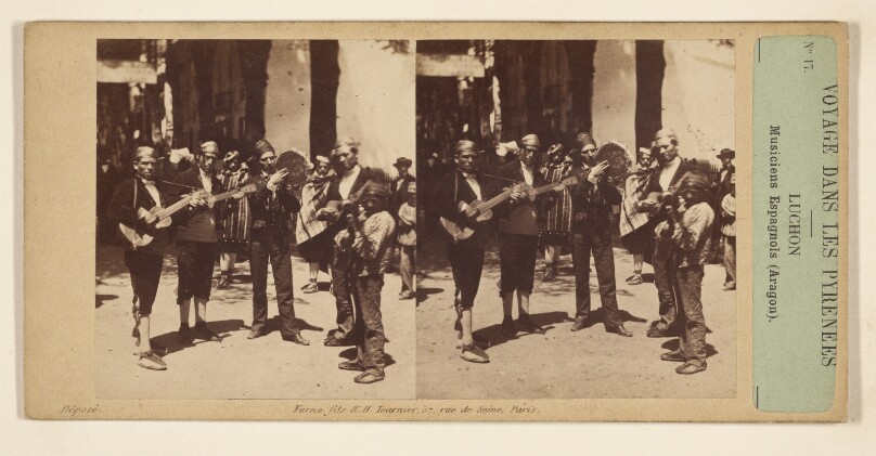 Voyage dans Les Pyrenees. Luchon. Musiciens Espagnols (Aragon).