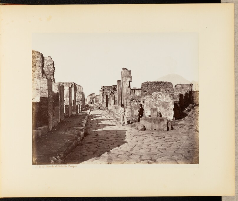 Strada di Salustio. Pompei