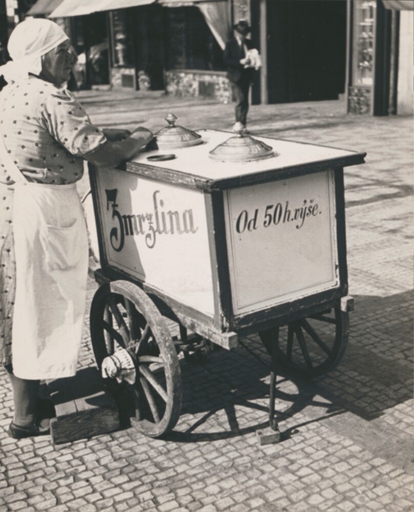 Ice Cream Vendor - Prague