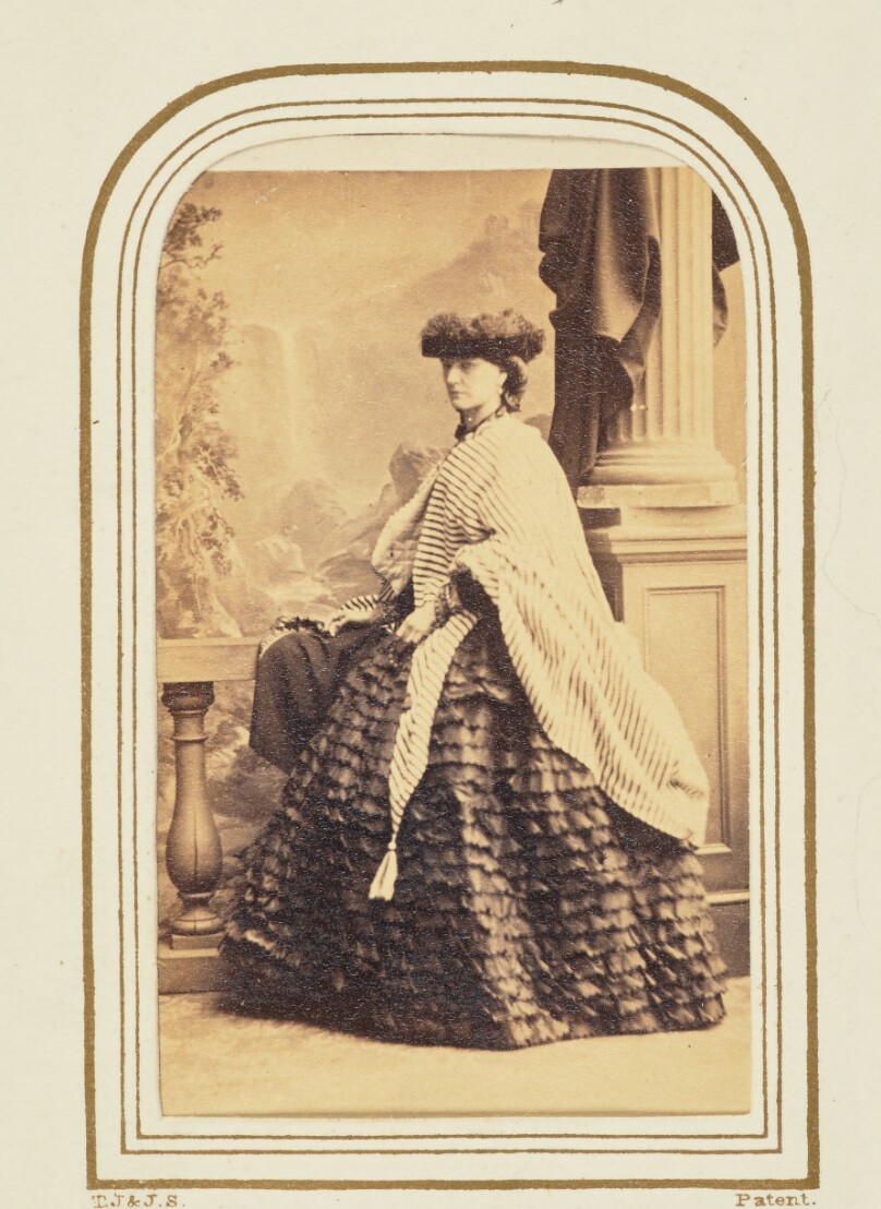 [Duchesse of Saxe Weimar]