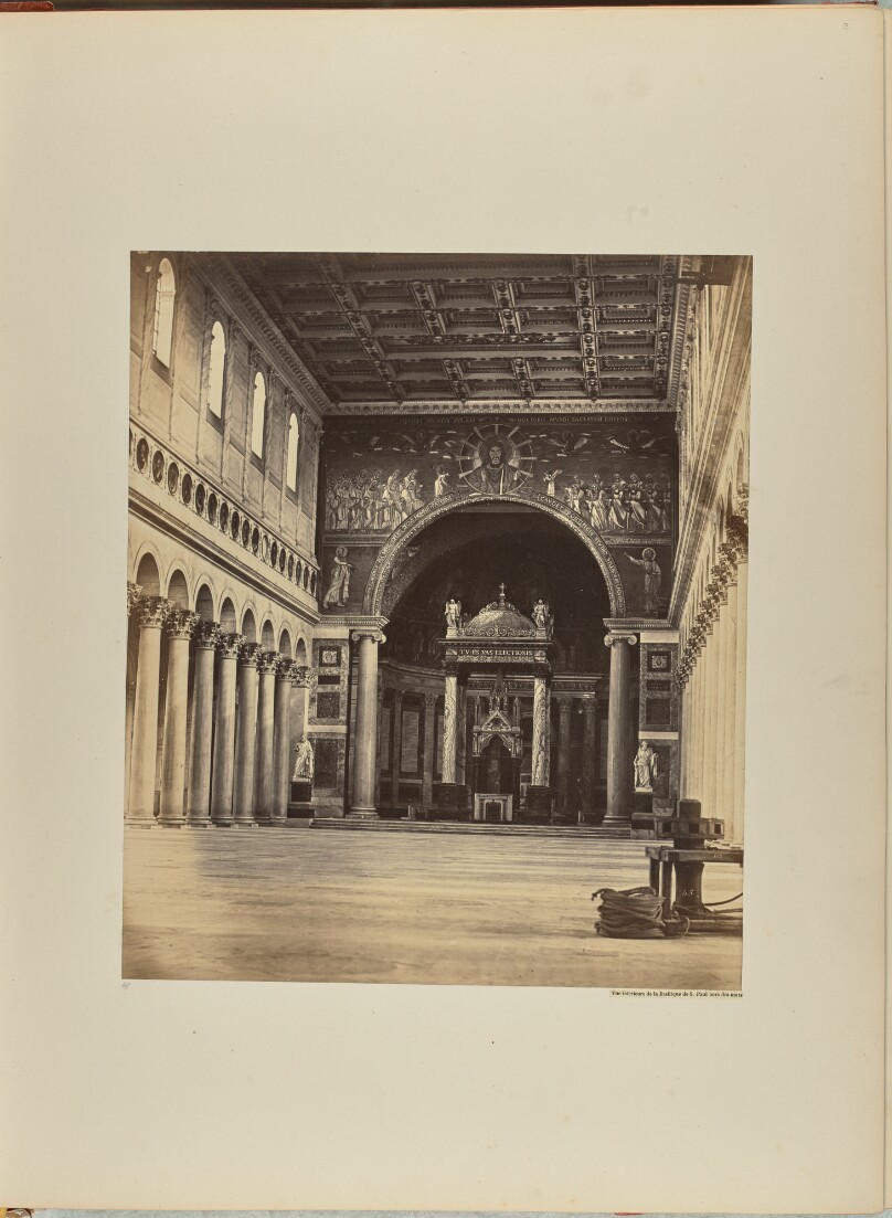 Vue intérieure de la Basilique Saint Paul hors des murs
