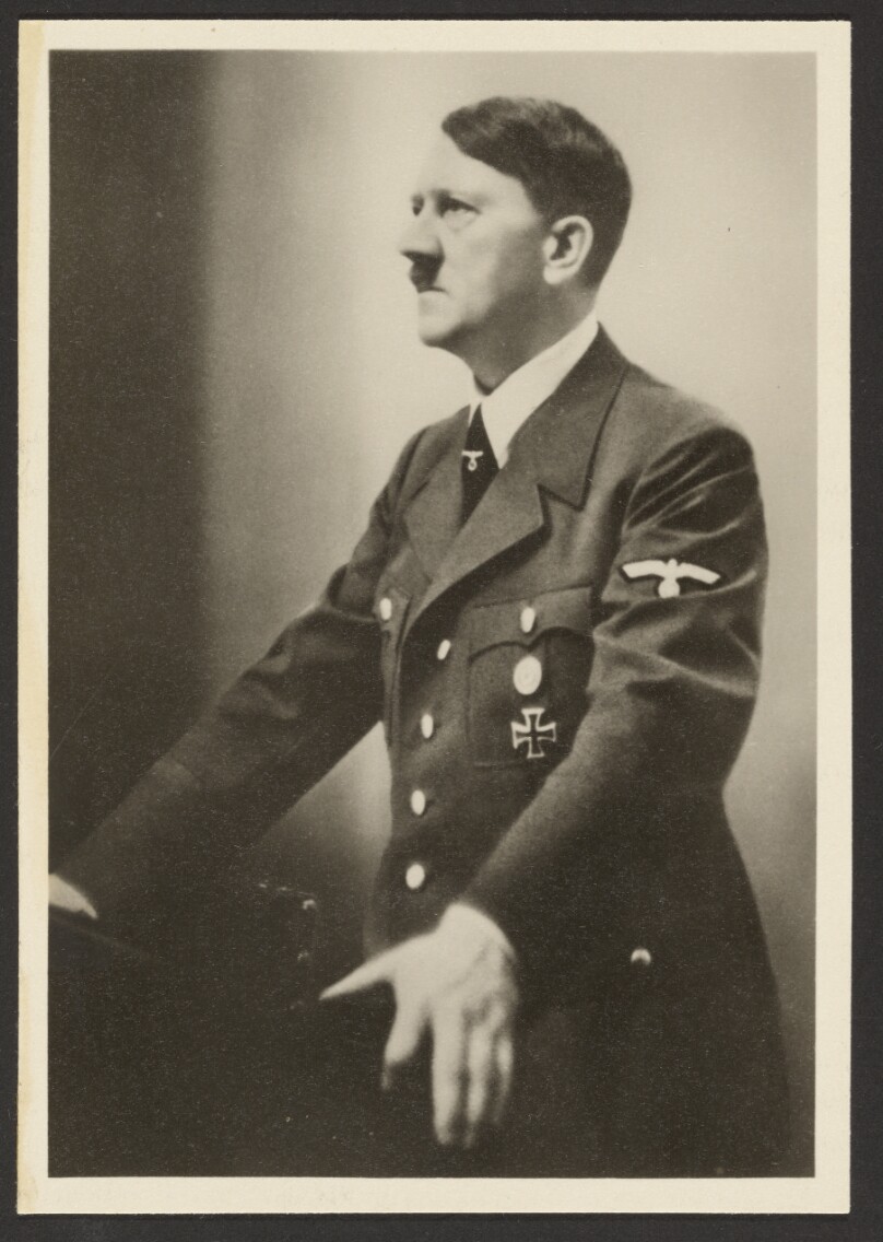 [Hitler at podium]