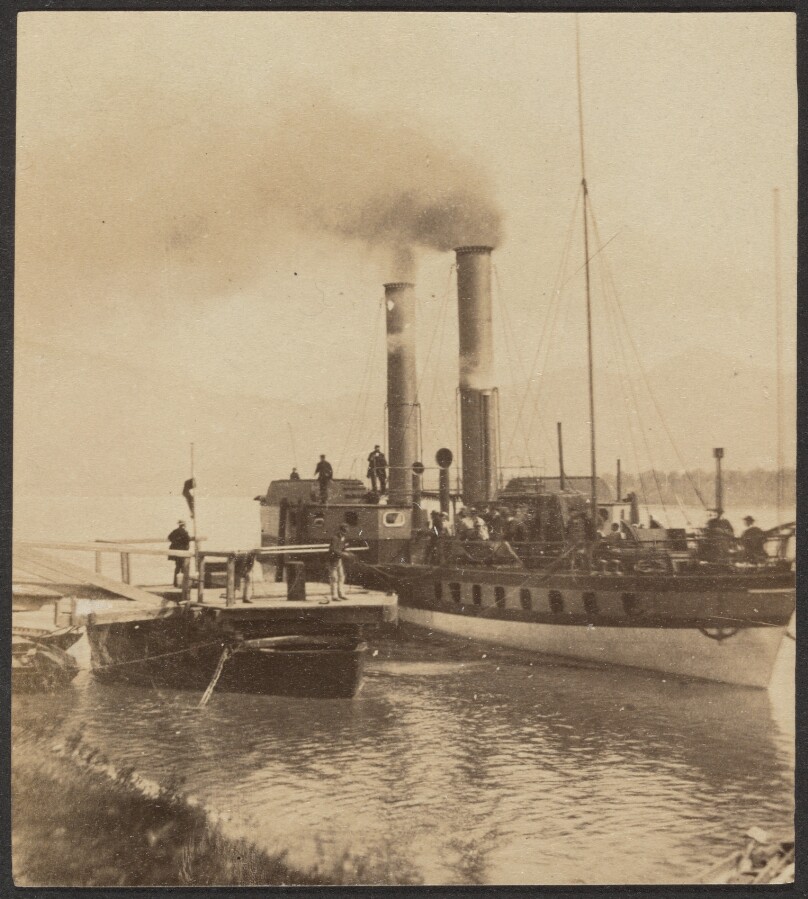 Débarcadère des bateaux à Vapeur à Rolandseck