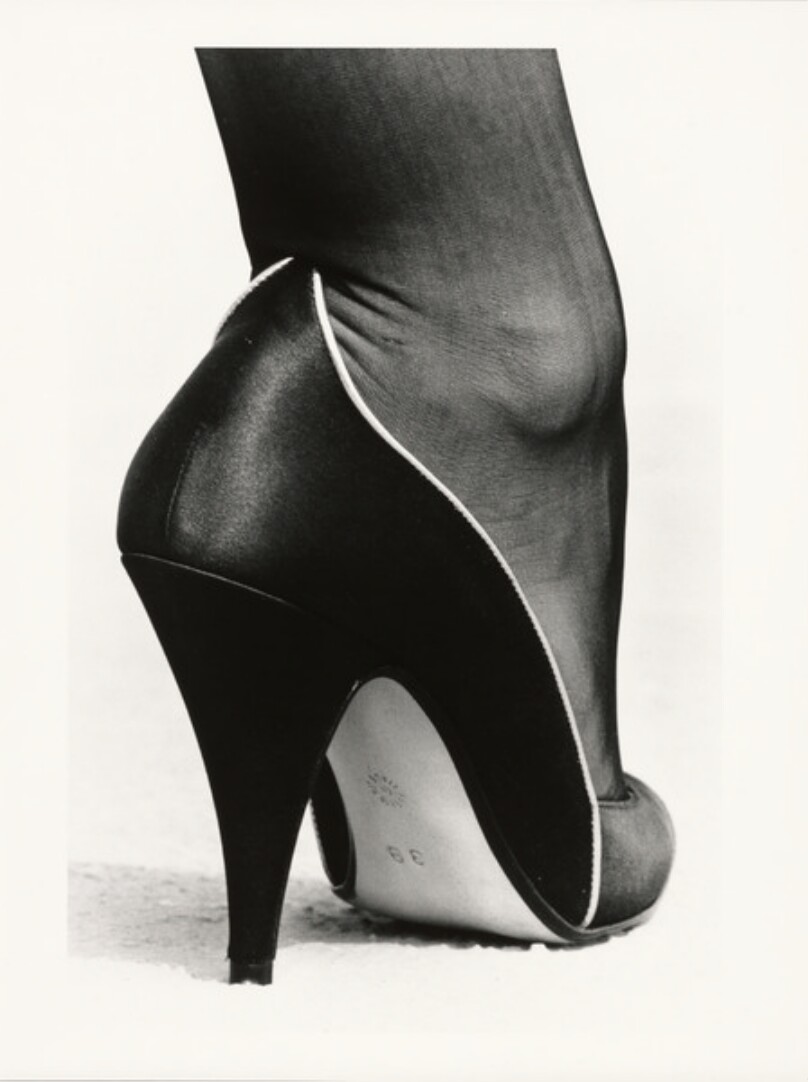 Shoe