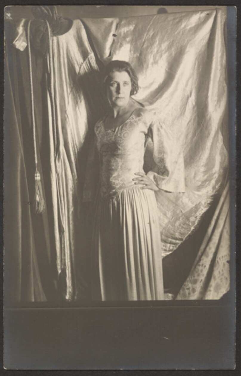 [Madame Nijinski]