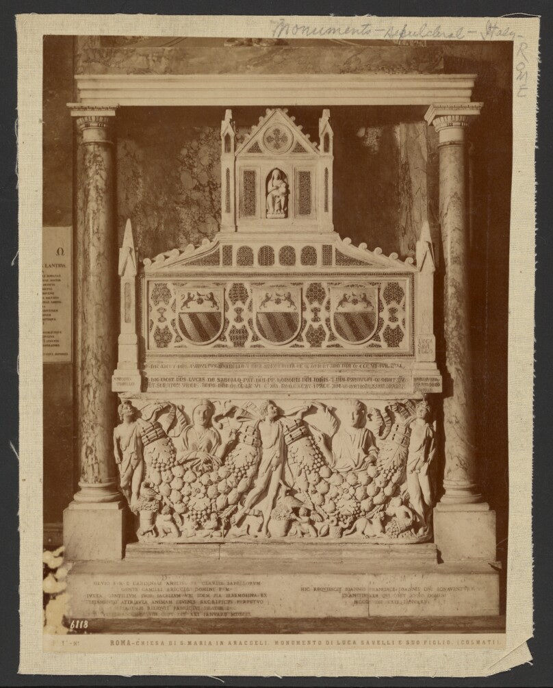 Roma - Chiesa di Santa Maria in Aracoeli. Monumento di Luca Savelli e suo figlio (Cosmati)