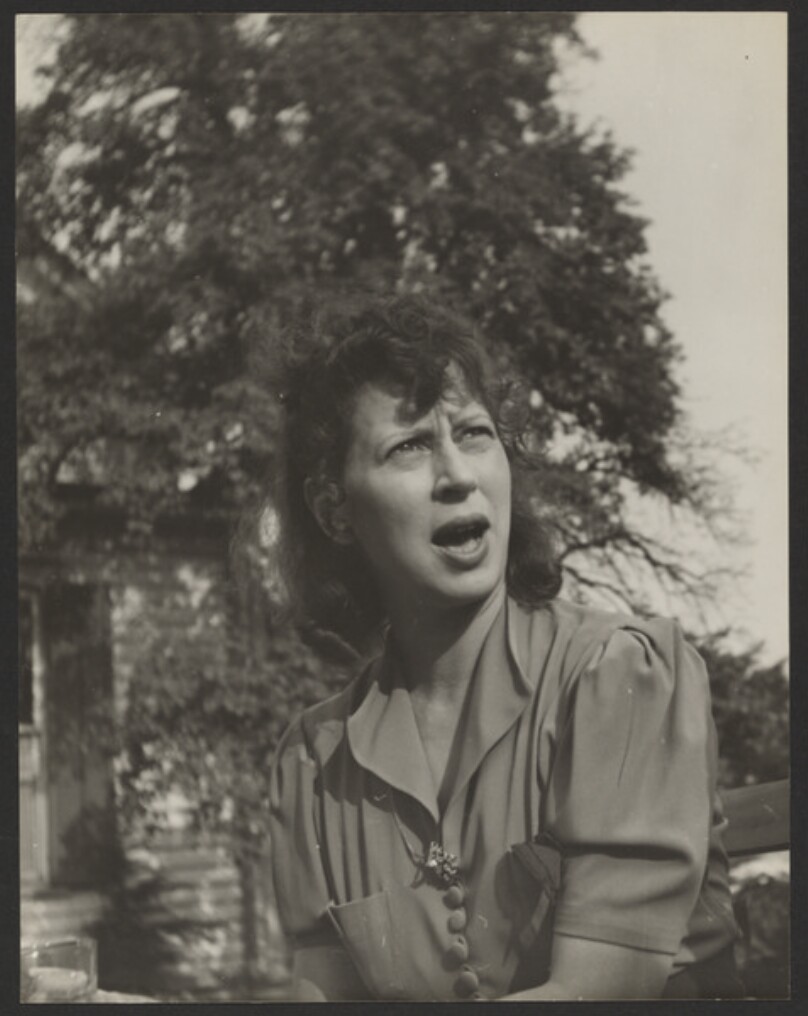 [Doris Lee].