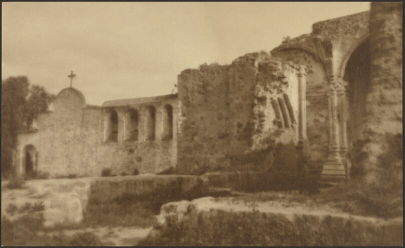 [Mission San Juan Capistrano courtyard and transept]
