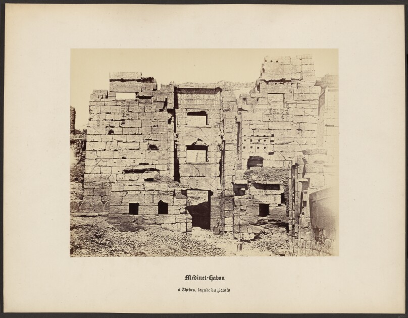 Medinet-Habou, a Thebes, facade du palais