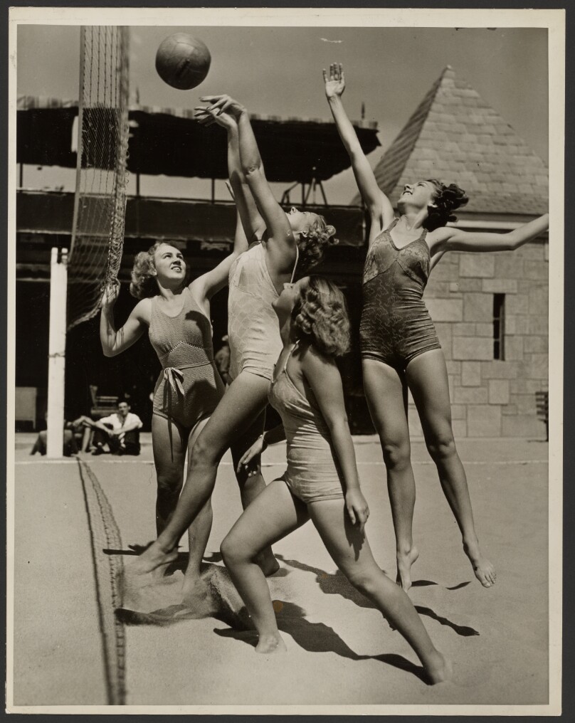 Volleyball on Venice Beach