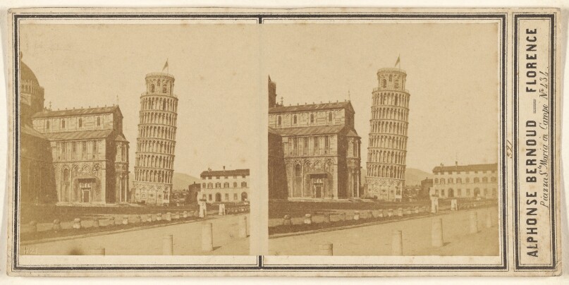 [Leaning Tower of Pisa]