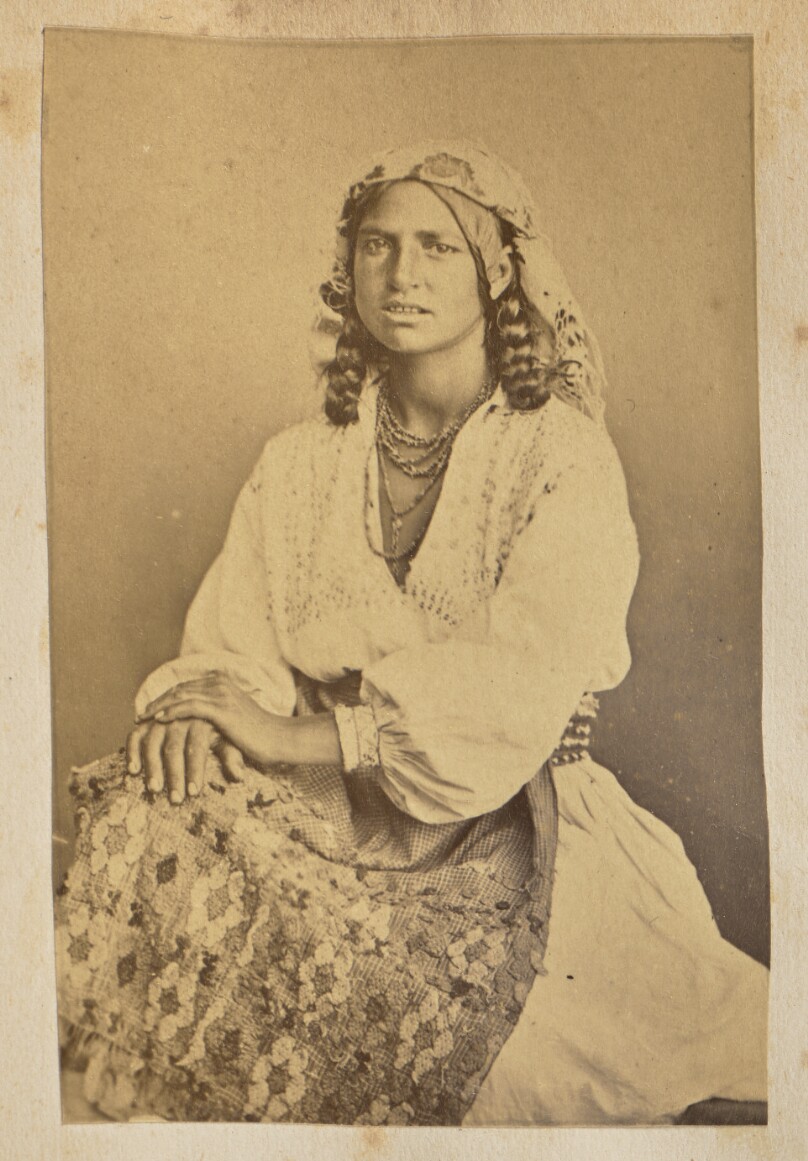 [Portrait of a Roumanian gypsy woman]
