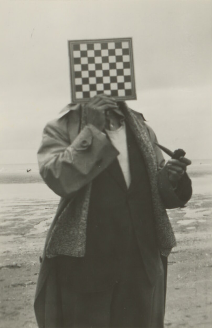 The Giant (Paul Nougé)