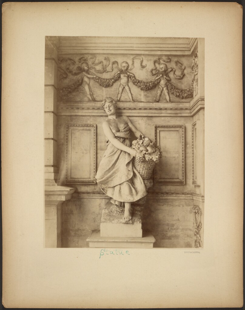 Statue