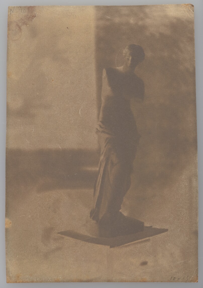 [Plaster Cast of Venus de Milo]