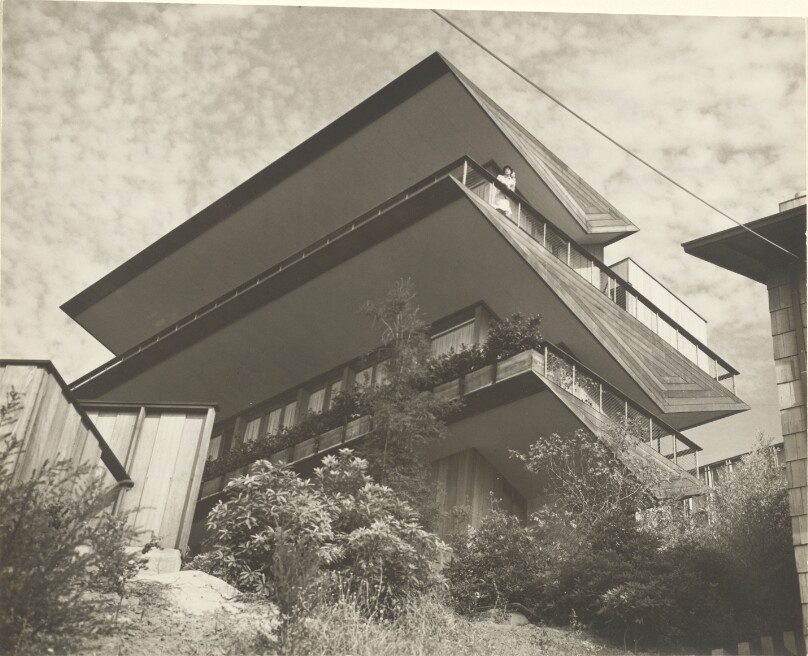 Exterior of the Weston Havens House, Berkeley