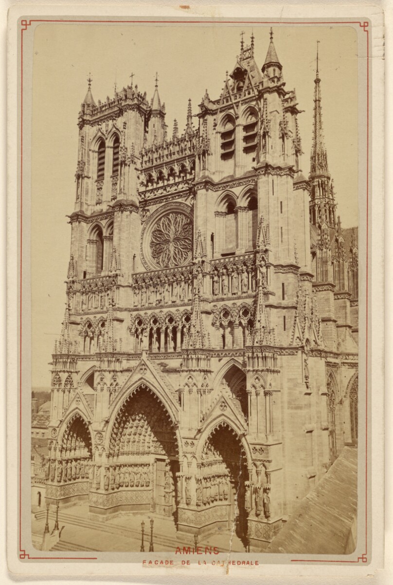 Amiens. Facade de la Cathedrale.