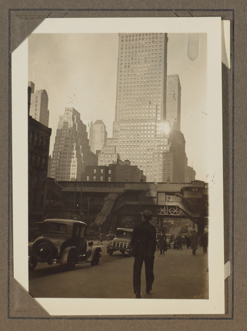 [Elevated railroad station, New York]