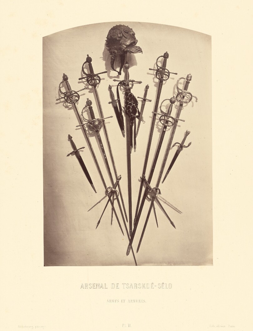 Arsenal de Tsarskoe-Selo, Armes et Armures