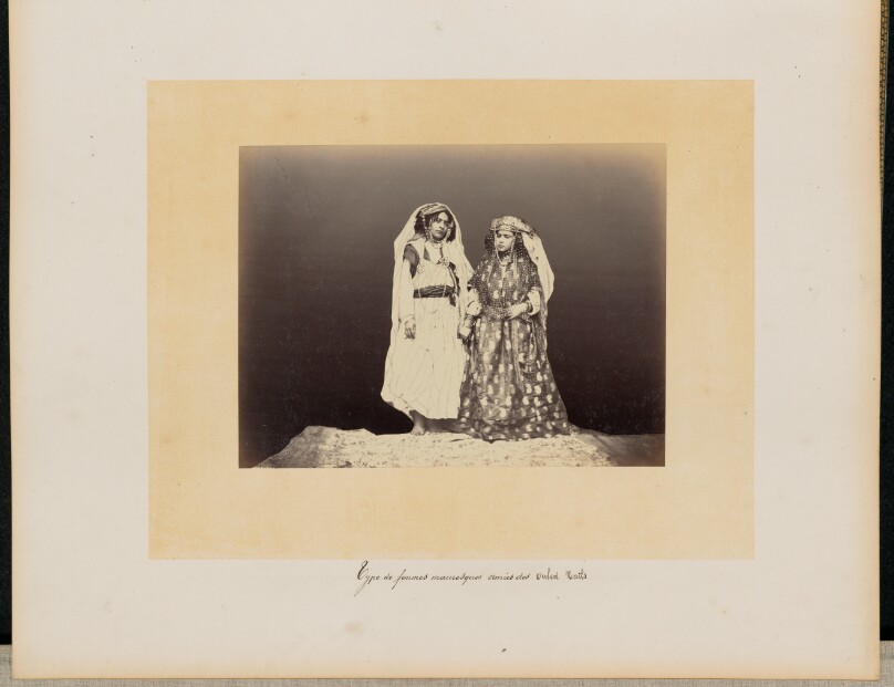[Femme mauresque amies]